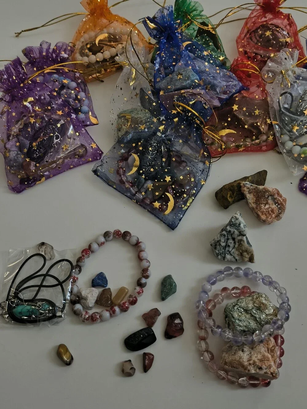 Mystery Organza Favor Bags 20 Satchels Rocks Stones Necklaces Bead Bracelts